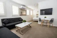 뉴잉턴 아파트먼트