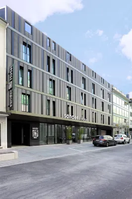 科布倫茨桑德飯店 VFF Wehrtechnische Studiensammlung Koblenz附近的飯店
