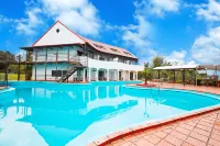 The Pool Resort Okinawa - Kolam Renang