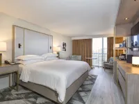 Sheraton Orlando North Hotel Hotels near Central Park