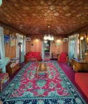 Shiraz Deluxe Houseboat