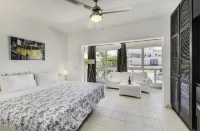 Flor Del Mar Condo