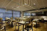 Best Western Premier CHC Airport