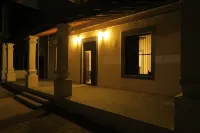 Ulani Lodge Hôtels à : 