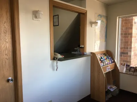 Thunderbird Motor Inn