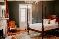 Maison Mouton Bed & Breakfast