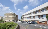 Résidence 3 étoiles Le Grand Large Biarritz - Vacances Bleues - parking