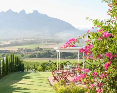 Val du Charron Wine & Leisure Estate Hotels in Wellington