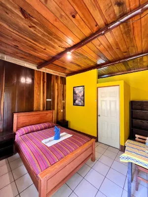 Hostal Portal de Champey - Hostel - 2 étoiles