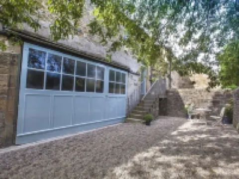 Linton Court Coach House