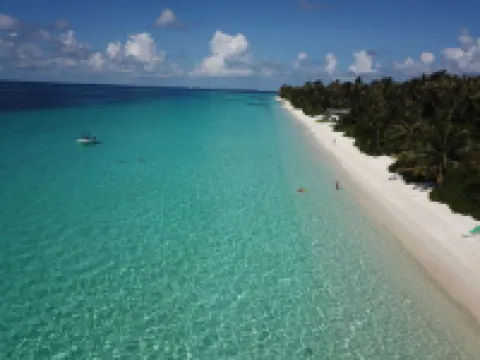 Atollkey Hotels in Dhigurah