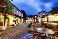 Hotel Belle Epoque Hotels in Pommard