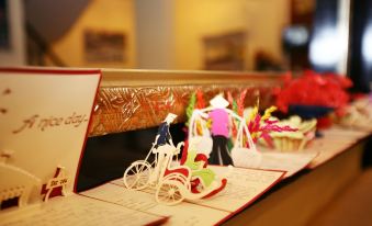 Hanoi Golden Charm Hotel