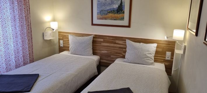 Margarida Guest House - Rooms Hotels in Almada