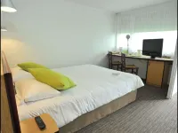 Kyriad Chalons EN Champagne - Saint Martin Hotels in Département Marne