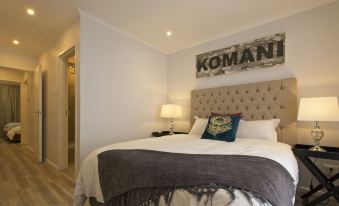 Modern Seaview Apartment