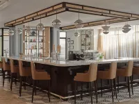 Six South St. Hotel - bars