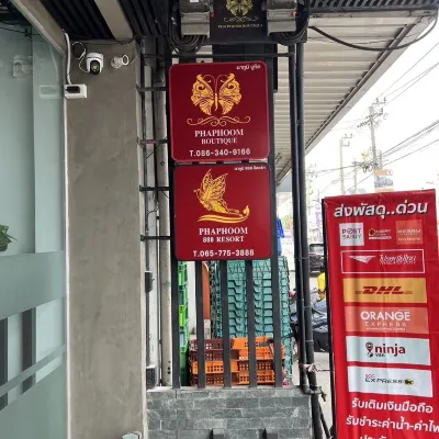 Phaphoom Boutique Hotels near Wat King Kaeo