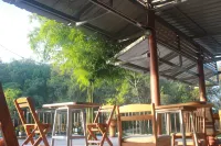 Phusam Big Resort
