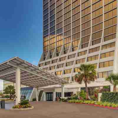 Mobile Marriott Hotel Exterior