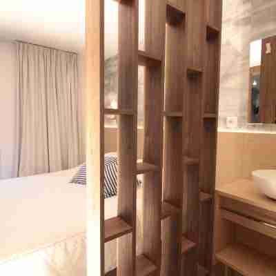 Green Resort Rooms