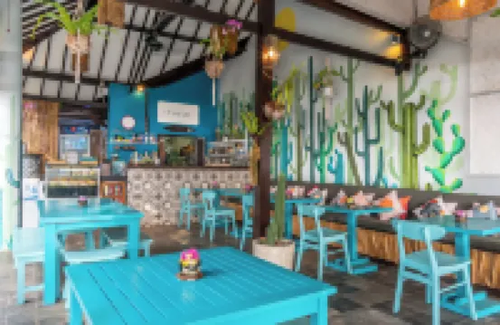 蓓蕾三姆畔酒店