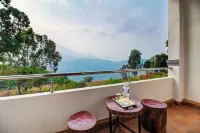 Harmony Palace - Mountain view
