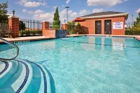 Clarion Pointe Sulphur Springs Hotel a Sulphur Springs