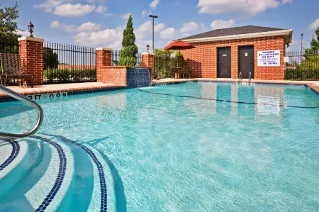 Clarion Pointe Sulphur Springs