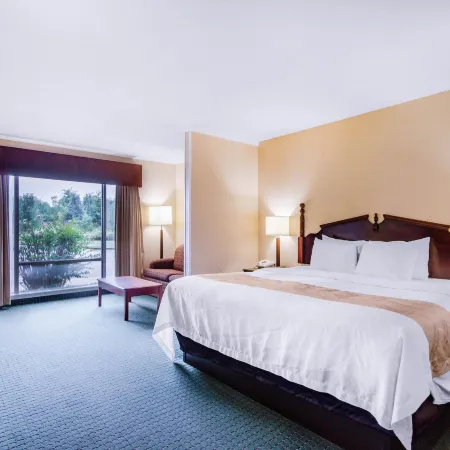 Precious Hotel