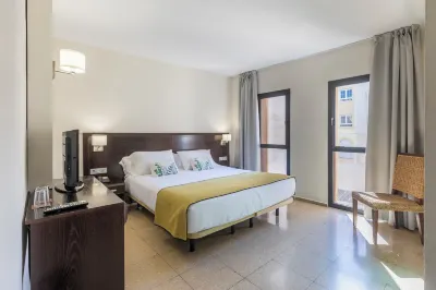 Itaca Colón by Soho Boutique Hotels near Vial Norte