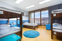 Hostel Bureau - balcón