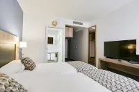 Brit Hotel Confort Loches Hotel di Azay-sur-Indre