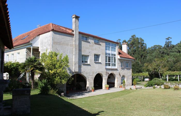 Os Areeiros Turismo Rural & Bodega