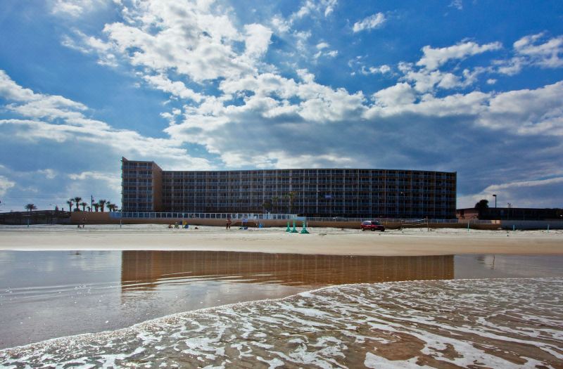 Holiday Inn Resort Daytona Beach Oceanfront by IHG photo 5