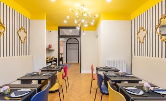 3110 ArtHotel