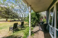 Freshwater Creek Cottages & Farm Stay