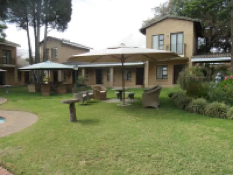 Hoyohoyo Chartwell Lodge Hotels in Chartwell