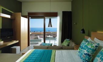 Thalatta Seaside Hotel