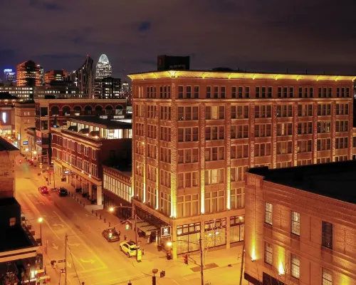 Hotel Covington Cincinnati Riverfront Hotéis em Covington