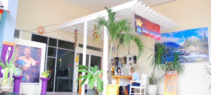Ria Hotel Jember Hoteles en Jember
