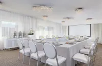 Huntley Santa Monica Beach