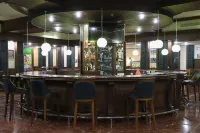 Ramada by Wyndham Tashkent - Bar