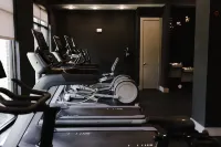 Clarion Inn & Suites - Gym