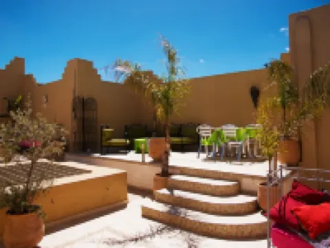 リヤド サフィール メクネスのホテル