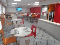 肯尼迪會展公園飯店 - 早餐