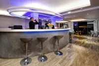 Tryp by Wyndham Corfu Dassia - bar