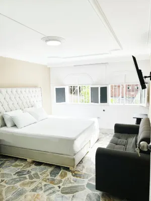 Icon Suites
