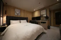 Gorilla Hotel - 3-stjärniga