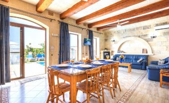Ta Guljetta 4 Bedroom Villa with Private Pool